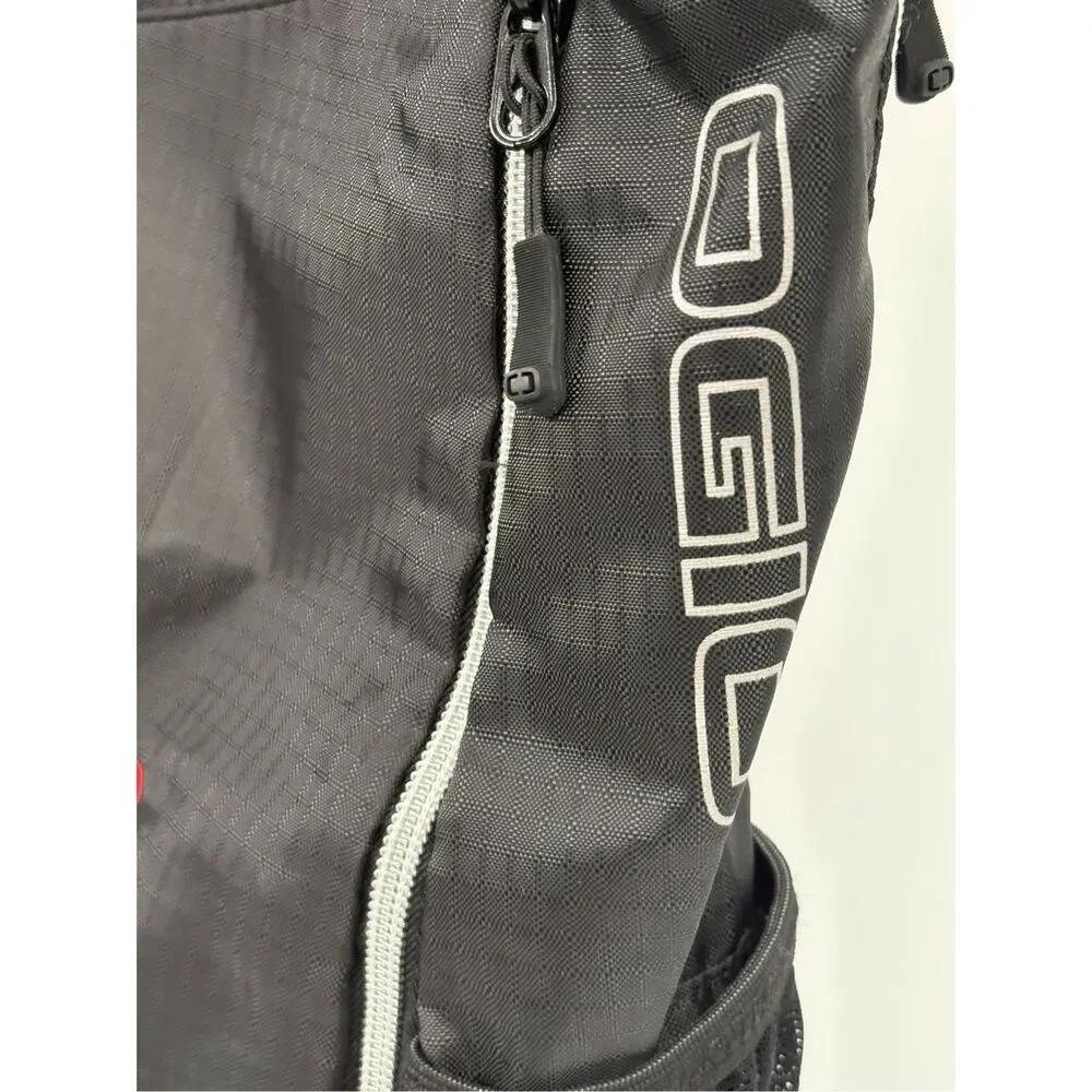 Ogio Sling Bag Backpack Travelers Black One Shoulder Drawstring Close‎